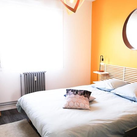 Le Grand Chambord 2 Appartement Laval  Buitenkant foto