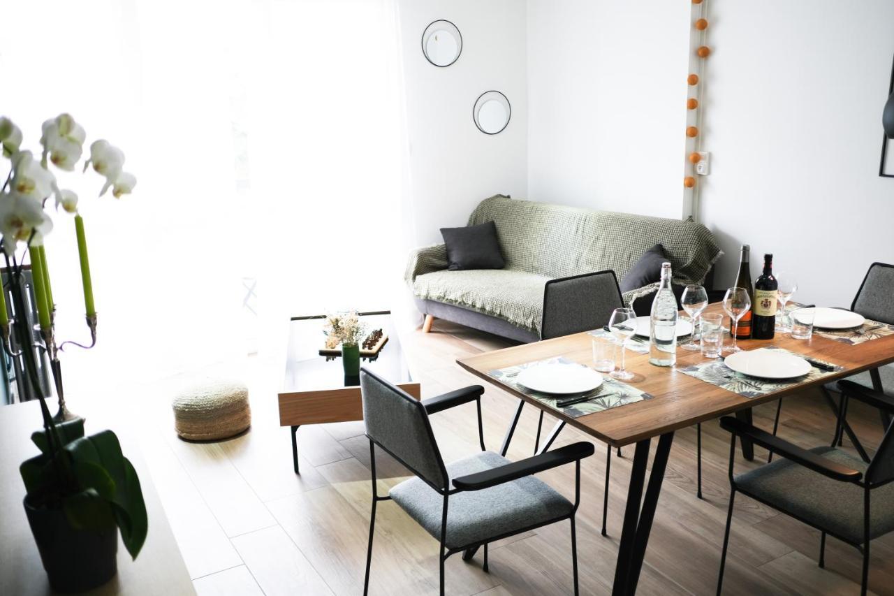 Le Grand Chambord 2 Appartement Laval  Buitenkant foto
